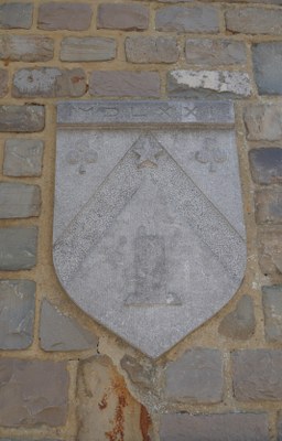 Plaque-écu « 1571 »