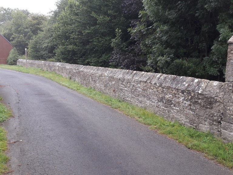 Mur de jardin clos
