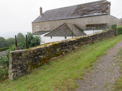Mur en pierres sèches